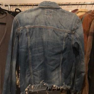 Super cute, American Eagle frayed bottom  jean jacket